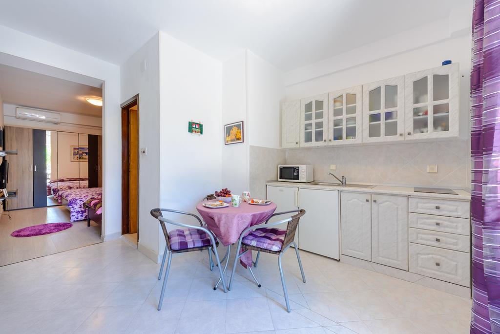 Apartments Milic 米利尼 外观 照片